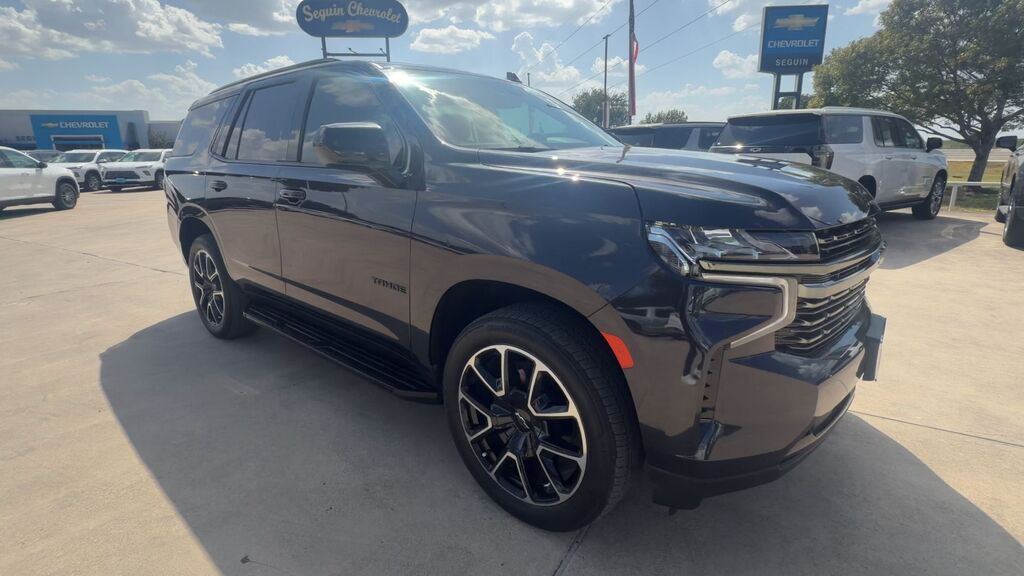 2022 Chevrolet Tahoe RST — photo 1 of 7