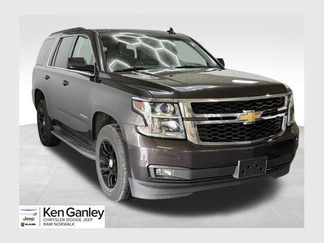 2017 Chevrolet Tahoe LT — photo 1 of 5
