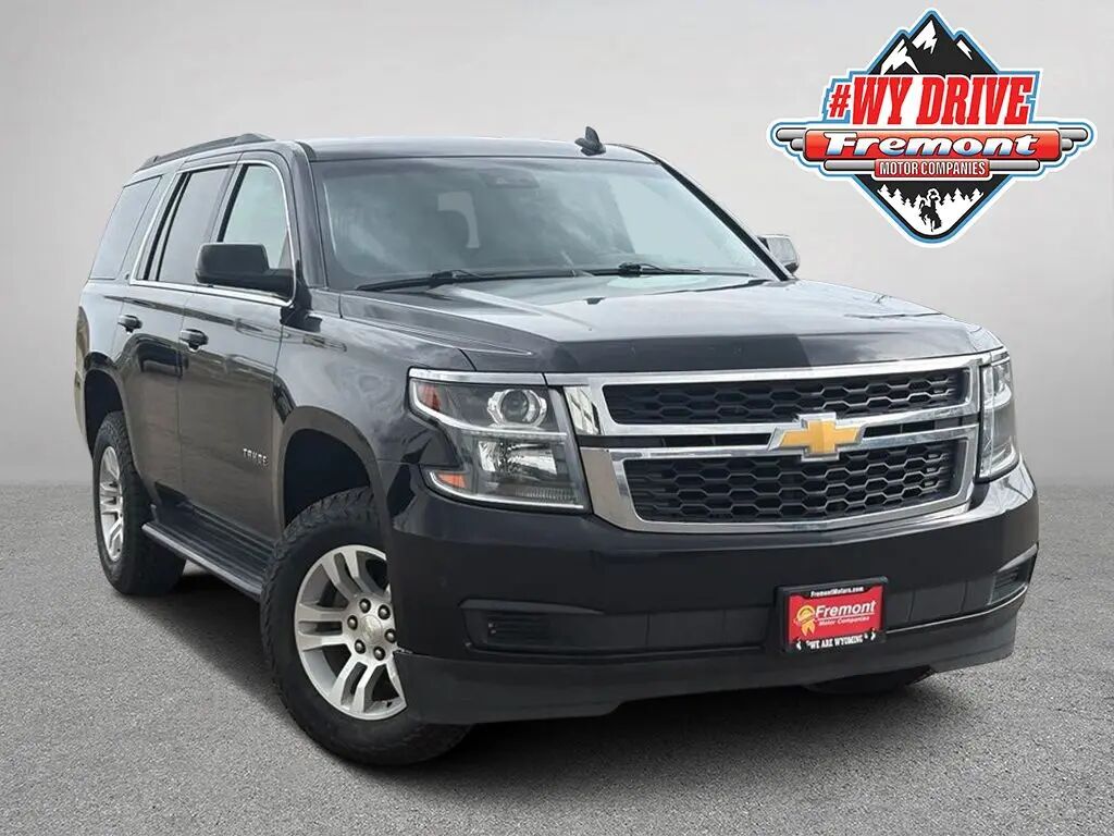 2019 Chevrolet Tahoe LT — photo 1 of 13