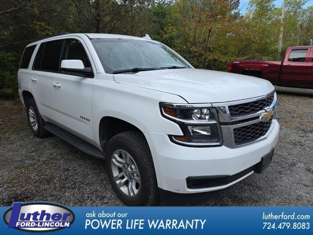 2017 Chevrolet Tahoe LT — photo 1 of 1
