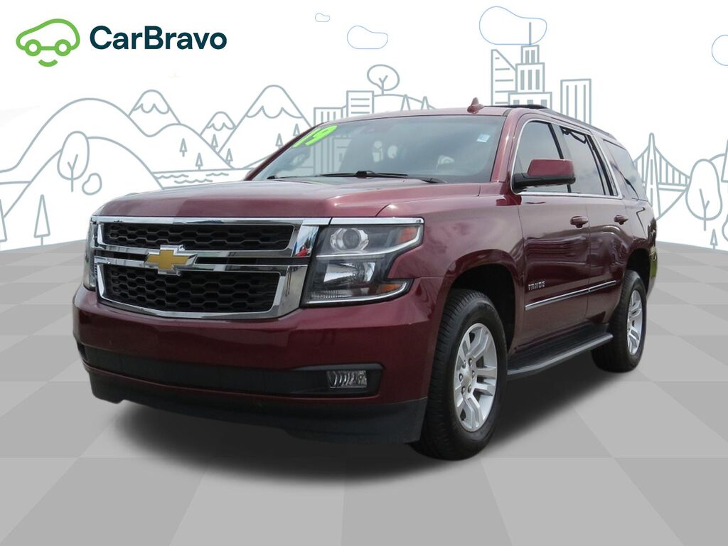 2019 Chevrolet Tahoe LT — photo 1 of 6