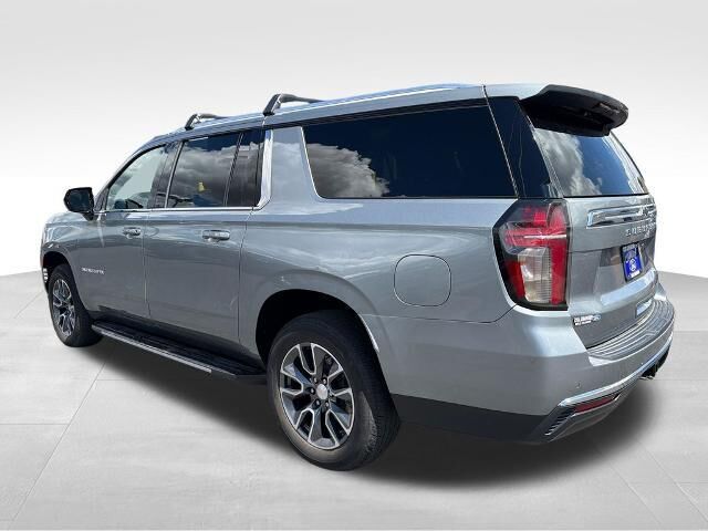 2023 Chevrolet Suburban LS