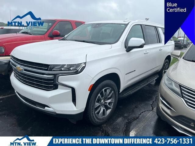 2022 Chevrolet Suburban LT