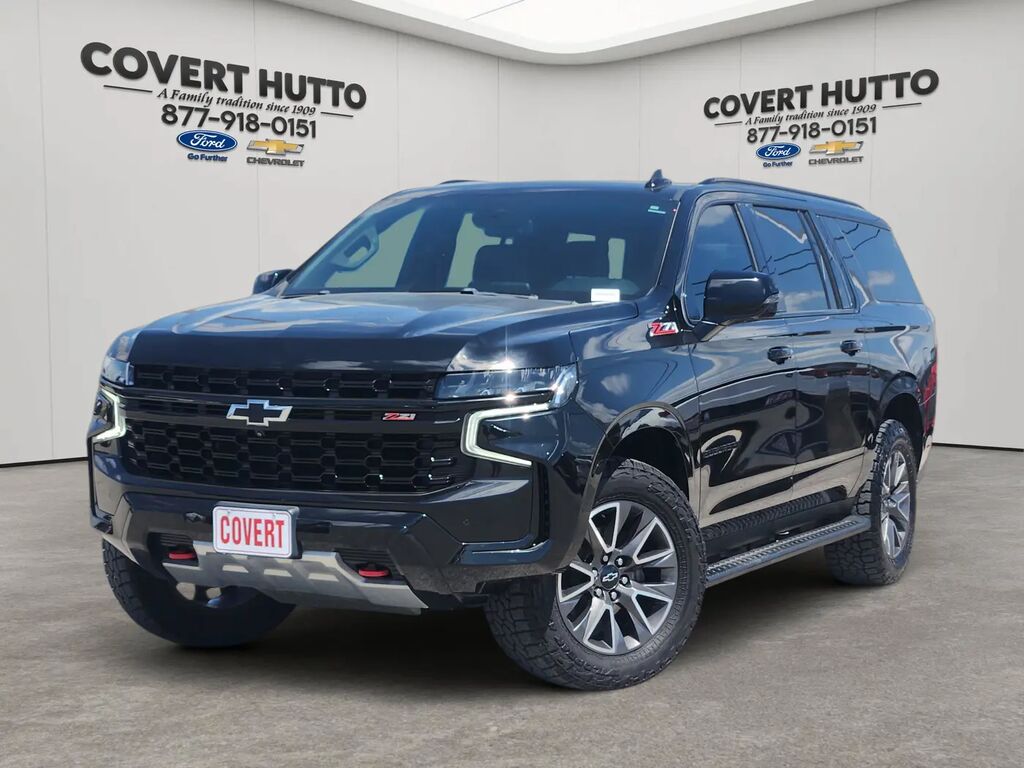2023 Chevrolet Suburban Z71 — photo 1 of 16