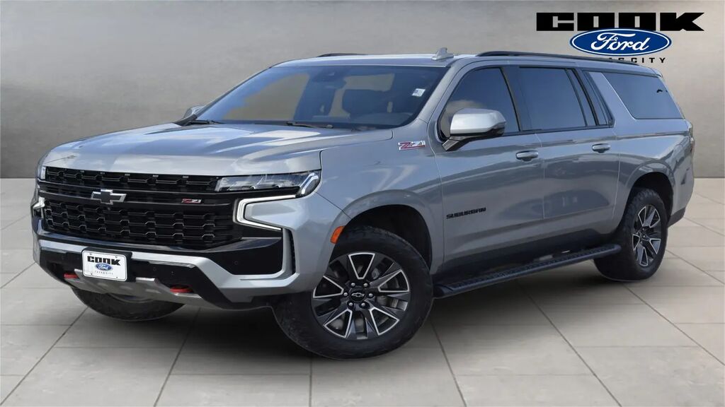 2023 Chevrolet Suburban Z71 — photo 1 of 13