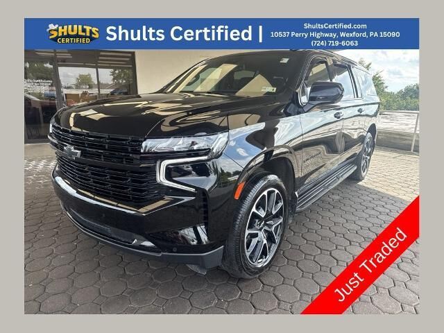 2023 Chevrolet Suburban RST