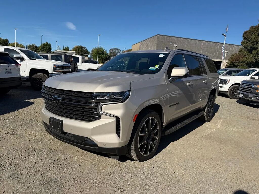 2022 Chevrolet Suburban RST — photo 1 of 13