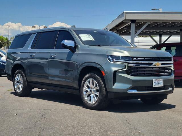 2024 Chevrolet Suburban Premier