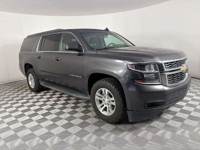 2017 Chevrolet Suburban LS