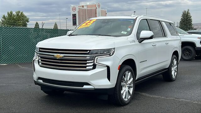 2023 Chevrolet Suburban High Country
