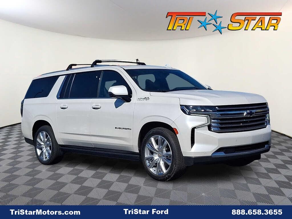 2023 Chevrolet Suburban High Country — photo 1 of 1