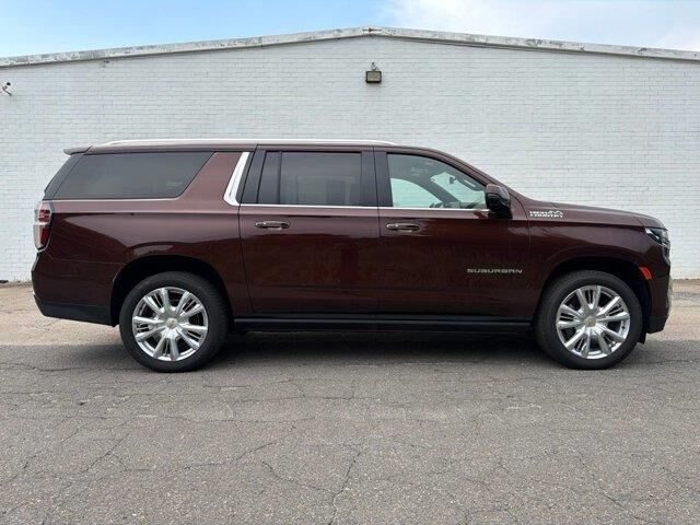 2022 Chevrolet Suburban High Country
