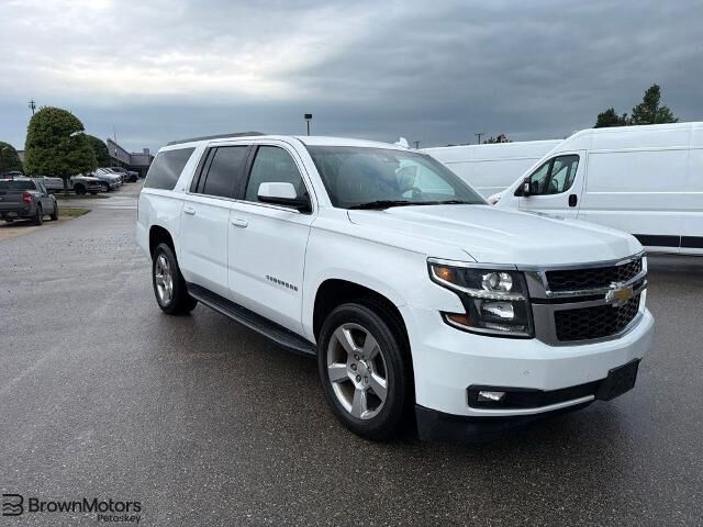 2017 Chevrolet Suburban LT