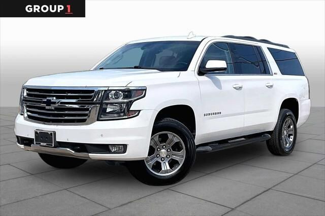 2017 Chevrolet Suburban LT