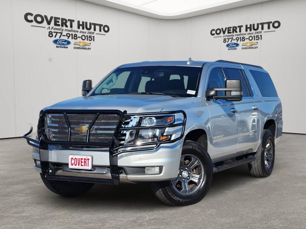 2018 Chevrolet Suburban LT — photo 1 of 1