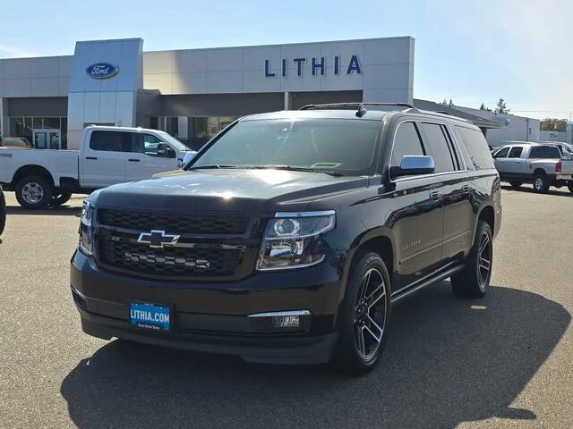 2016 Chevrolet Suburban LTZ — photo 1 of 13