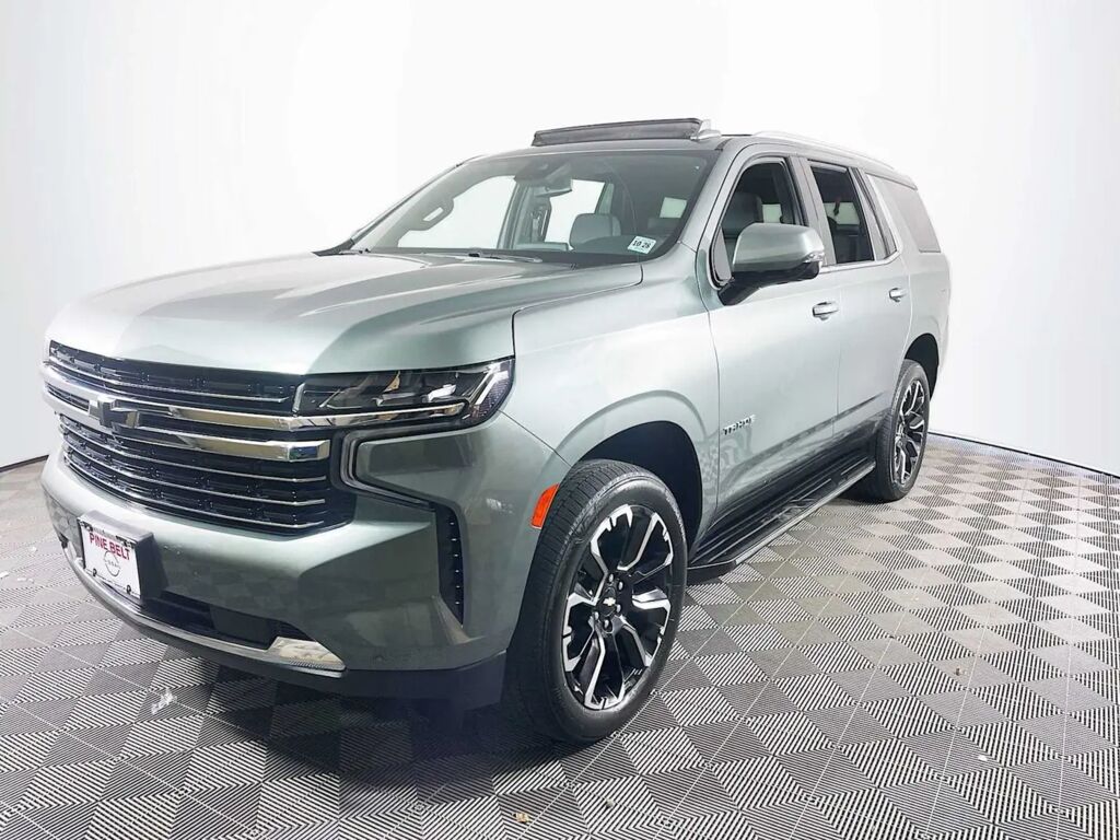 2023 Chevrolet Tahoe LT — photo 1 of 13