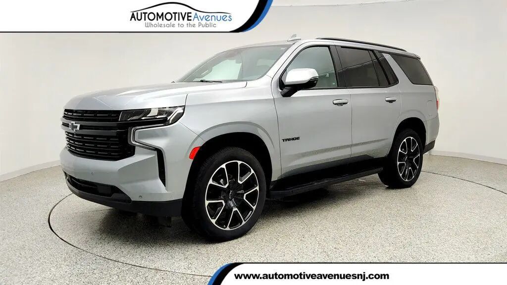 2024 Chevrolet Tahoe RST — photo 1 of 13