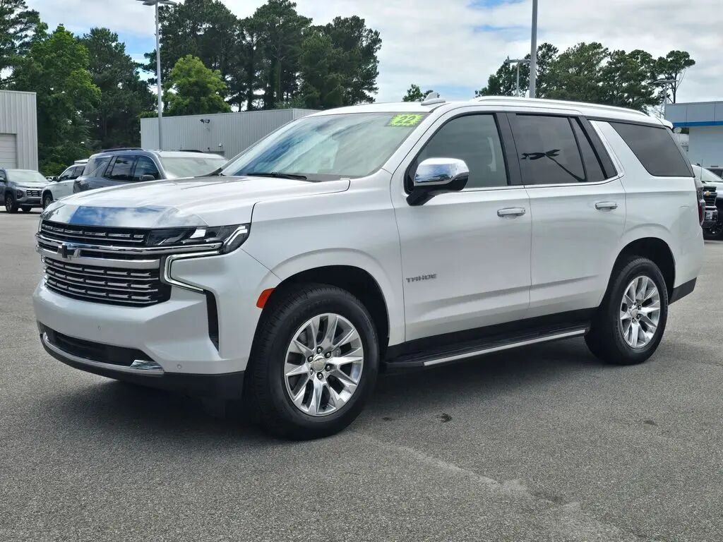 2022 Chevrolet Tahoe Premier — photo 1 of 13