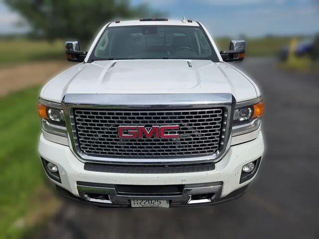 2016 GMC Sierra 2500HD Denali