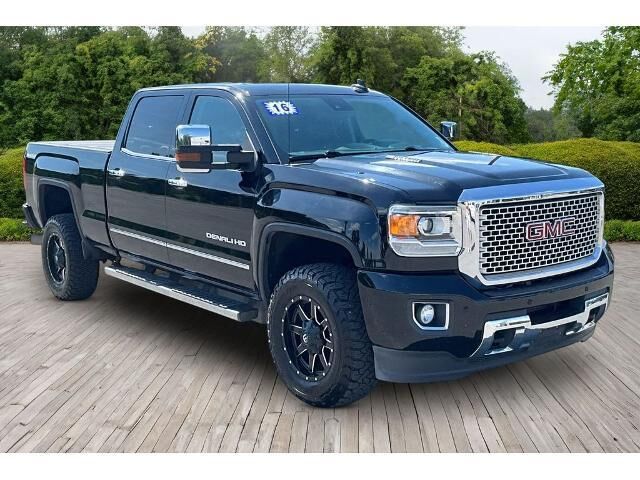 2016 GMC Sierra 2500HD Denali