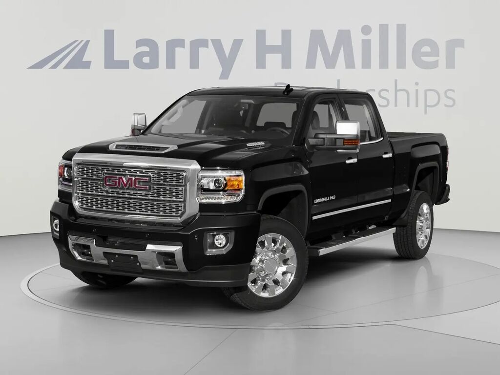 2018 GMC Sierra 2500HD Denali — photo 1 of 11