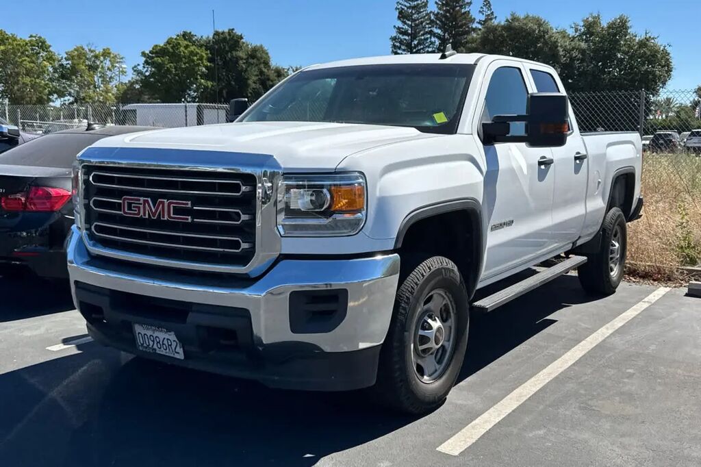 2018 GMC Sierra 2500HD Base