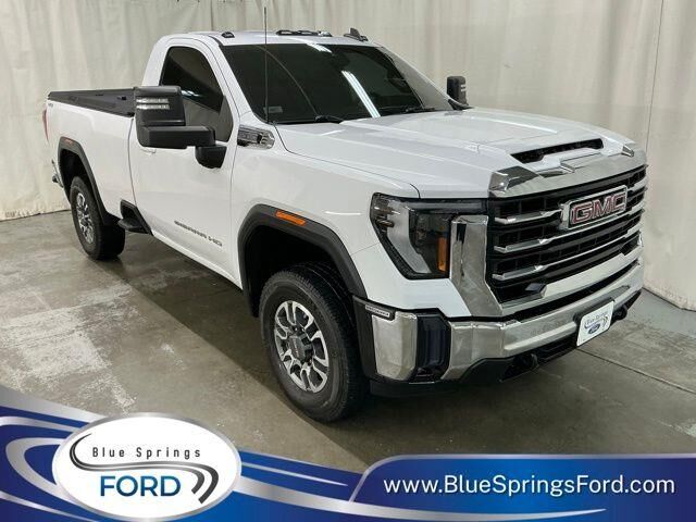 2024 GMC Sierra 2500HD SLE — photo 1 of 13