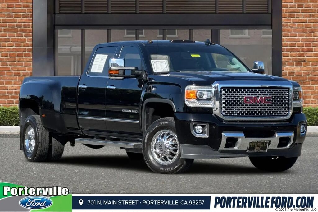 2015 GMC Sierra 3500HD Denali — photo 1 of 13