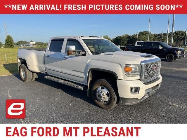 2019 GMC Sierra 3500HD Denali