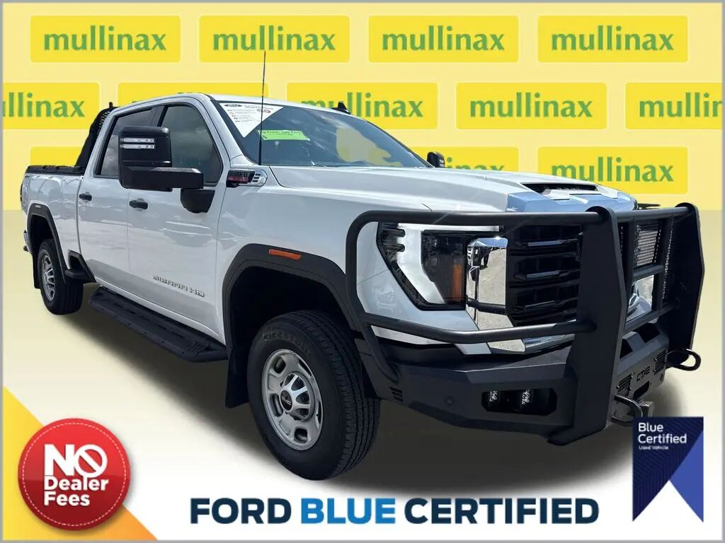 2024 GMC Sierra 2500HD Pro — photo 1 of 13