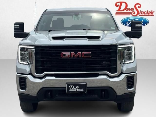 2023 GMC Sierra 2500HD Pro — photo 1 of 10