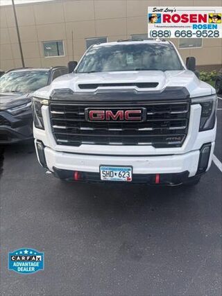 2024 GMC Sierra 2500HD AT4 — photo 1 of 4