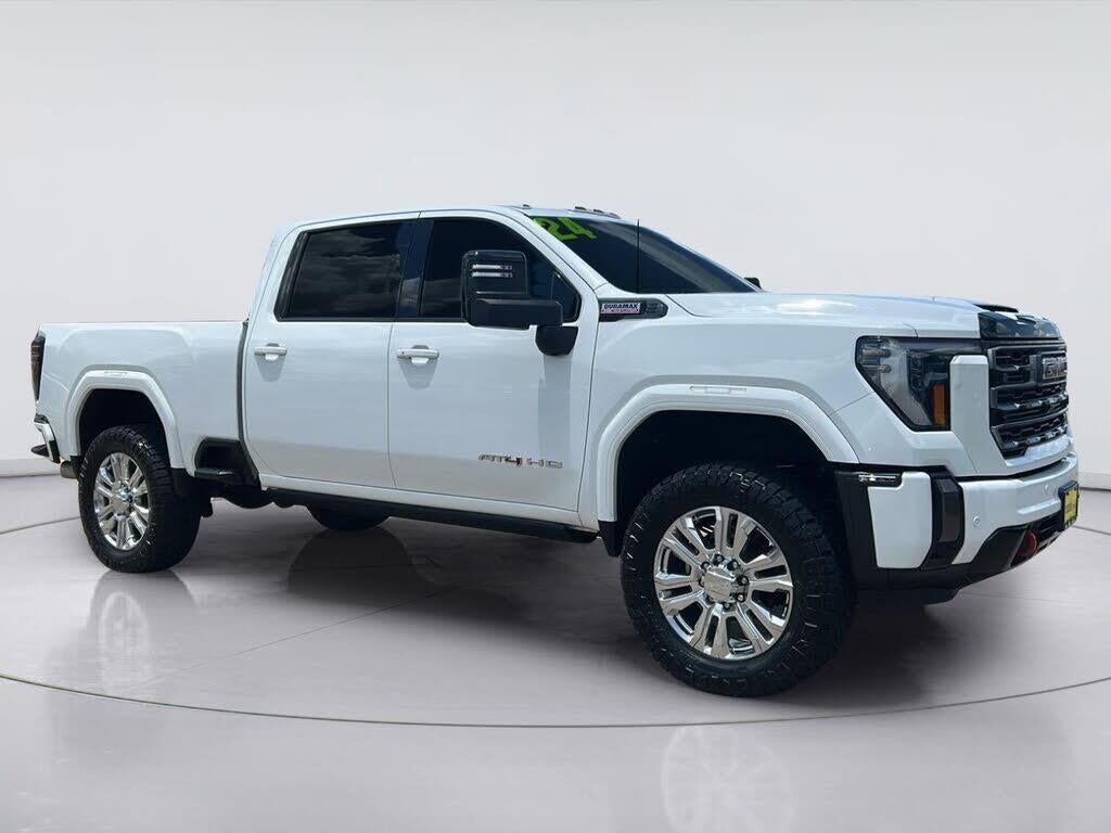 2024 GMC Sierra 2500HD AT4 — photo 1 of 14