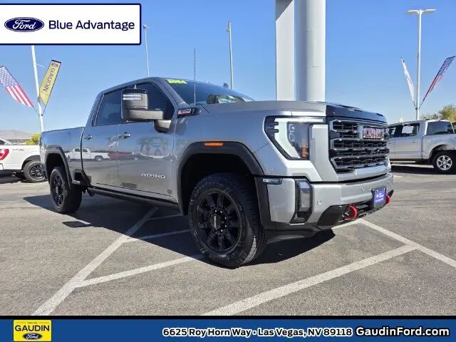 2024 GMC Sierra 2500HD AT4