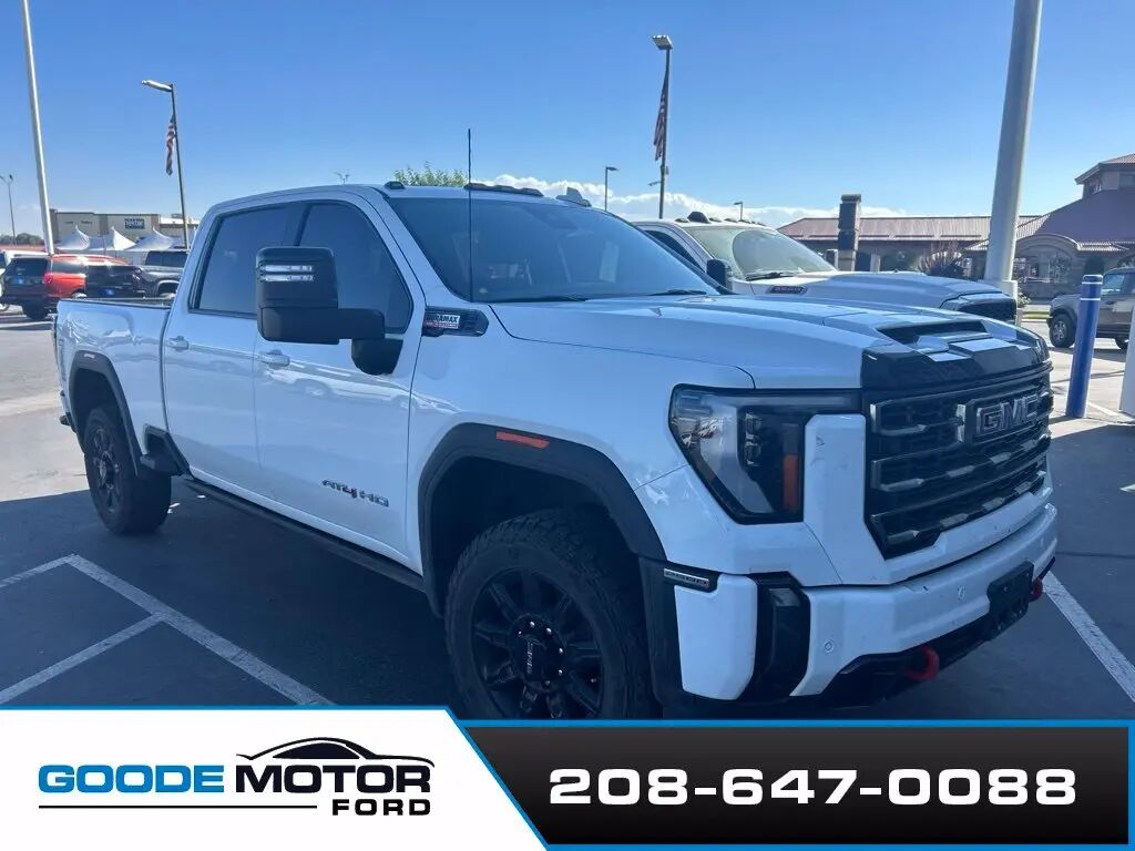 2024 GMC Sierra 2500HD AT4 — photo 1 of 6
