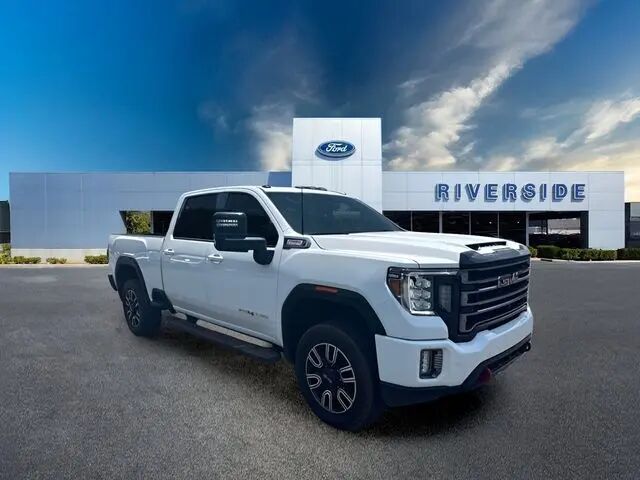2023 GMC Sierra 2500HD AT4 — photo 1 of 8