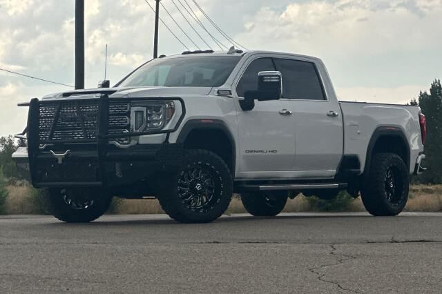 2020 GMC Sierra 2500HD Denali — photo 1 of 13