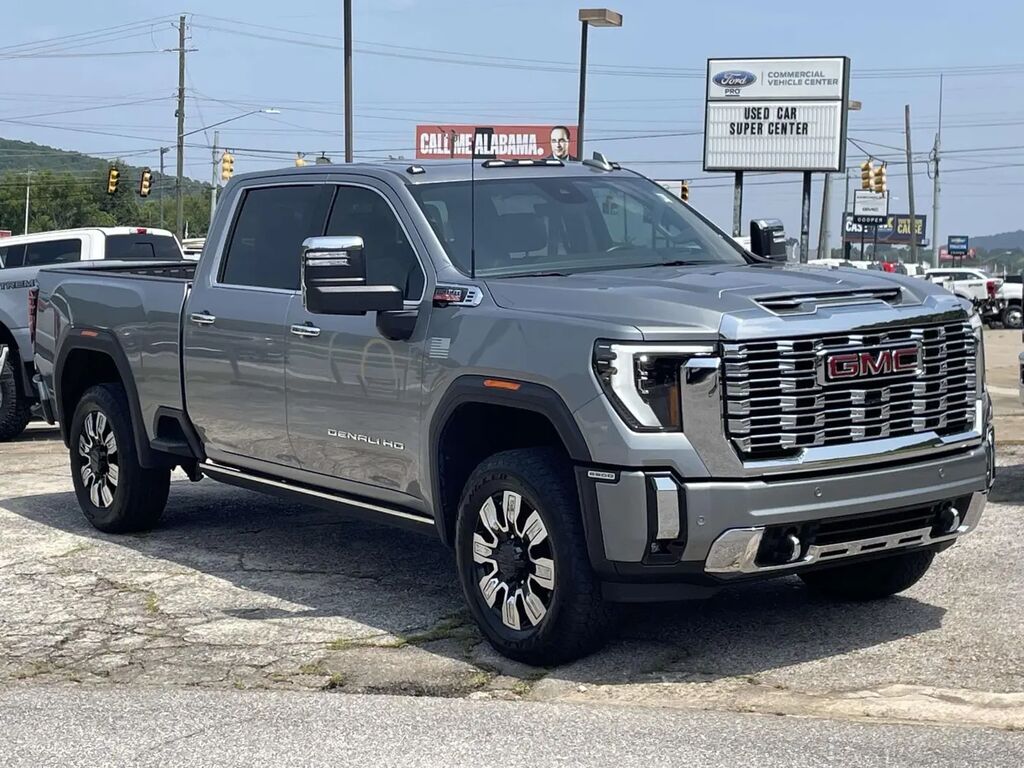 2024 GMC Sierra 2500HD Denali — photo 1 of 15