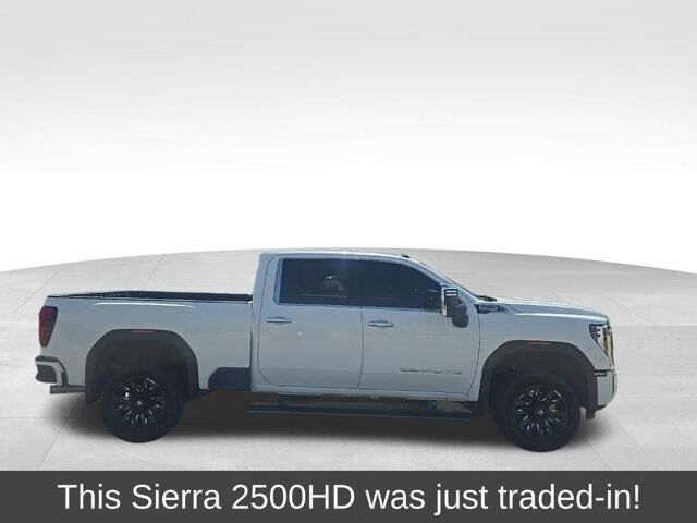 2024 GMC Sierra 2500HD Denali