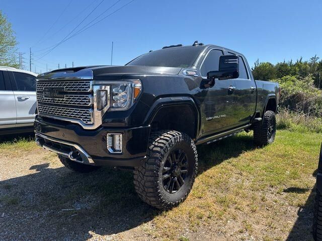 2023 GMC Sierra 2500HD Denali