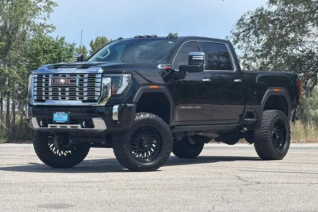 2024 GMC Sierra 2500HD Denali