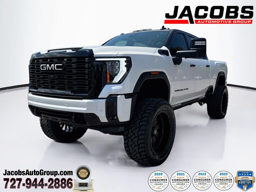 2024 GMC Sierra 2500HD Denali — photo 1 of 13
