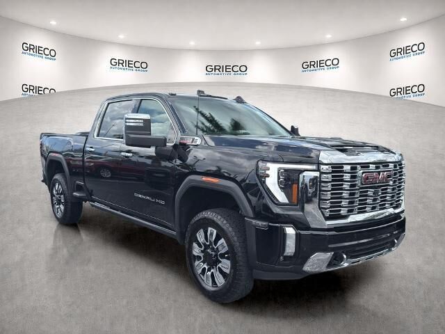 2024 GMC Sierra 2500HD Denali — photo 1 of 13