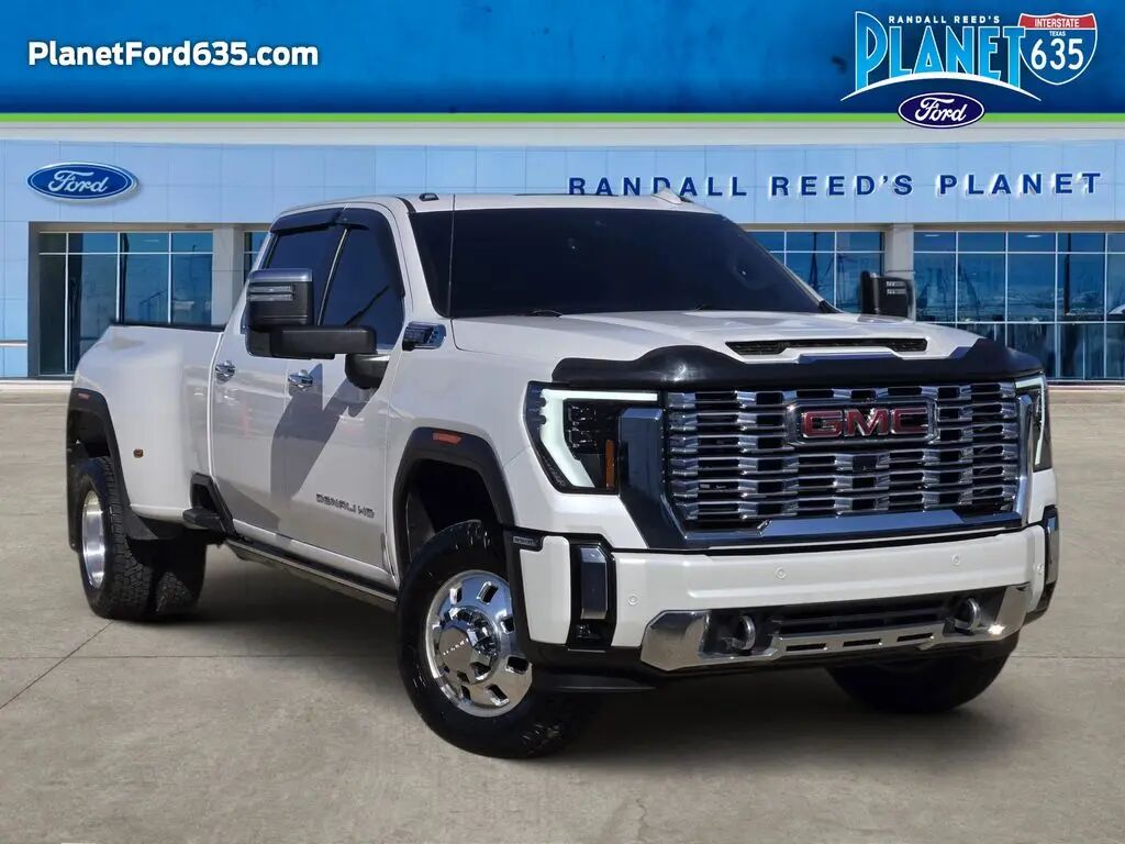2024 GMC Sierra 3500HD Denali — photo 1 of 11