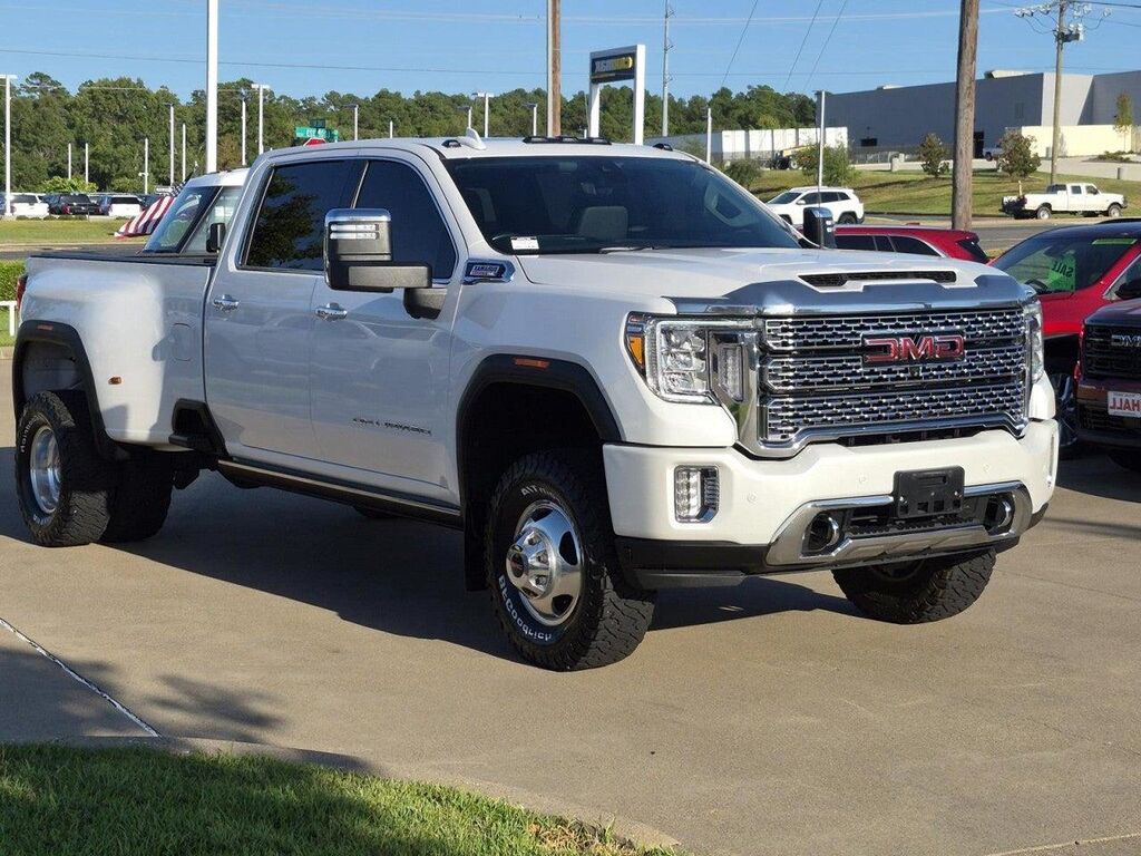 2022 GMC Sierra 3500HD Denali — photo 1 of 13