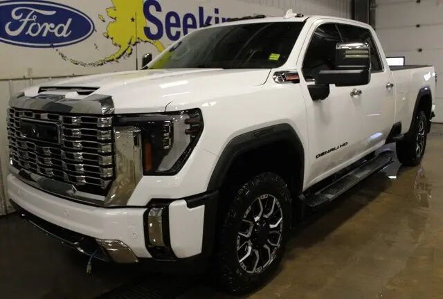 2024 GMC Sierra 3500HD Denali