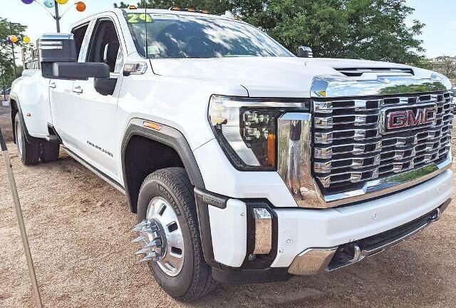 2024 GMC Sierra 3500HD Denali