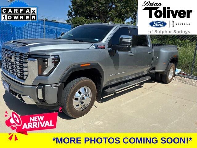 2024 GMC Sierra 3500HD Denali