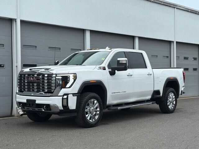 2024 GMC Sierra 3500HD Denali